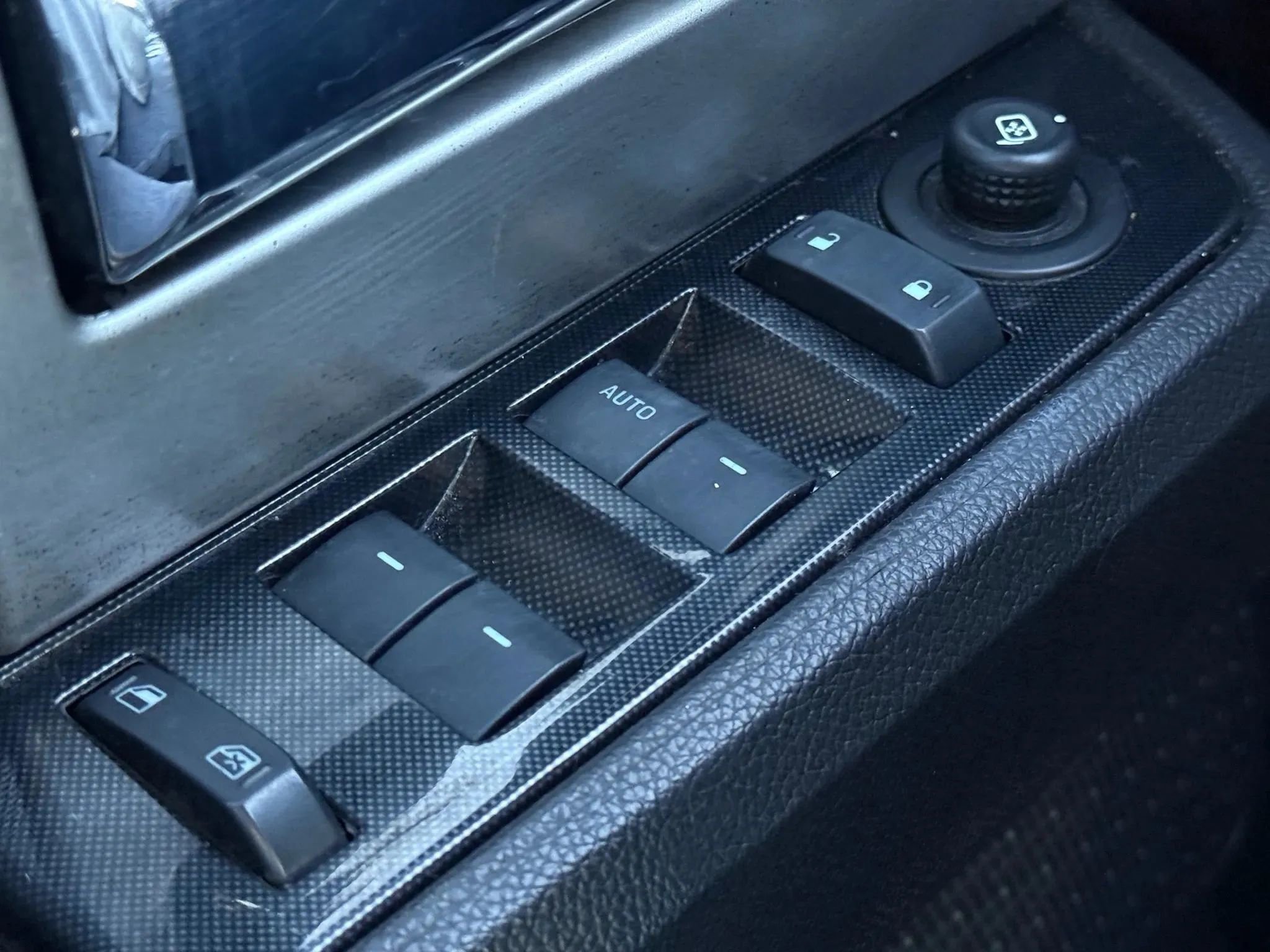 Used 2012 Ford Expedition XLT image 25