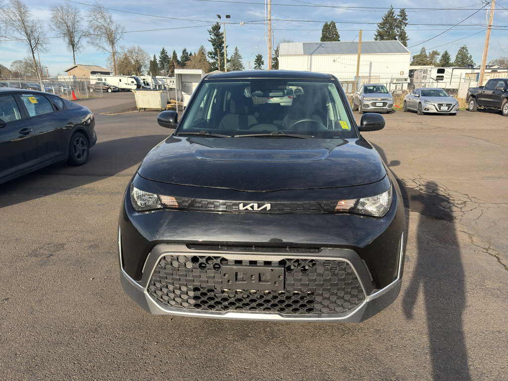 Used 2024 Kia Soul LX w/ Option Group 015 image 2
