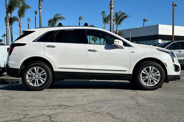 New 2026 Cadillac XT5 Luxury image 3