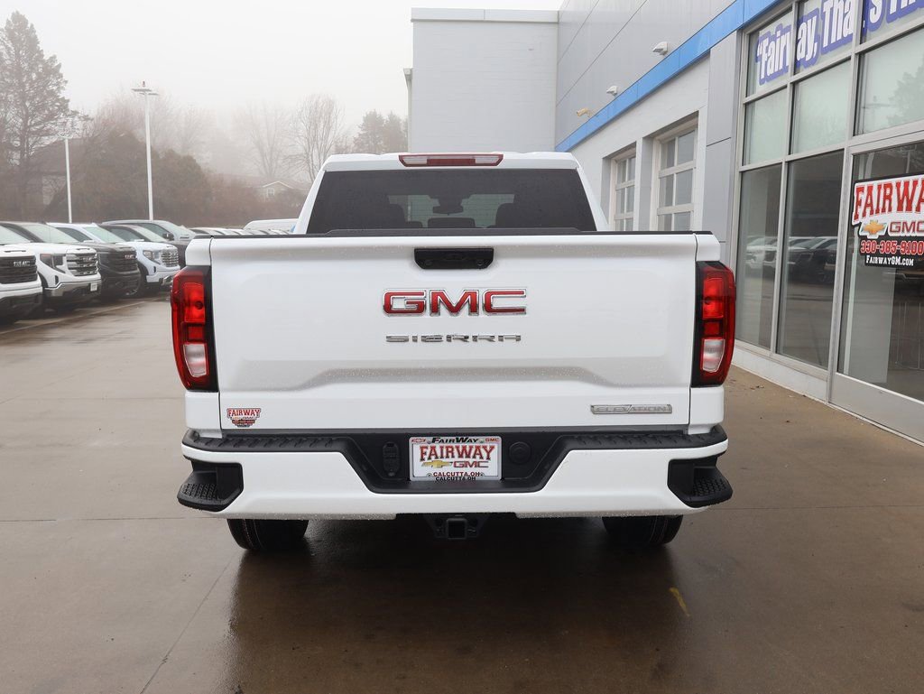New 2026 GMC Sierra 1500 Elevation w/ LPO, Elevation Black Package AWD/4WD image 9
