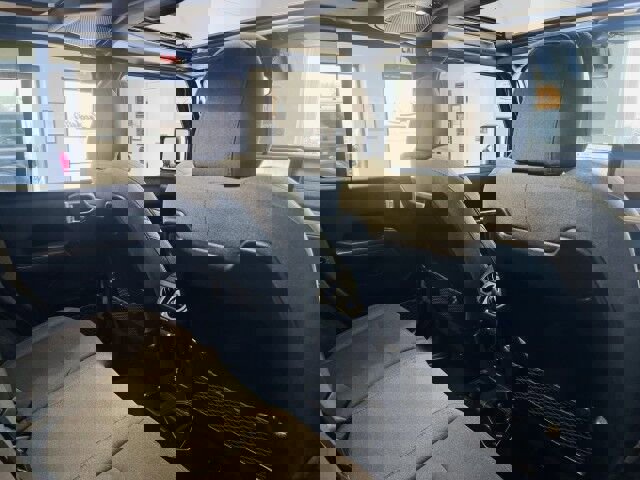 Used 2025 Jeep Wrangler Unlimited Rubicon w/ XTREMEE 35" Tire Package image 13