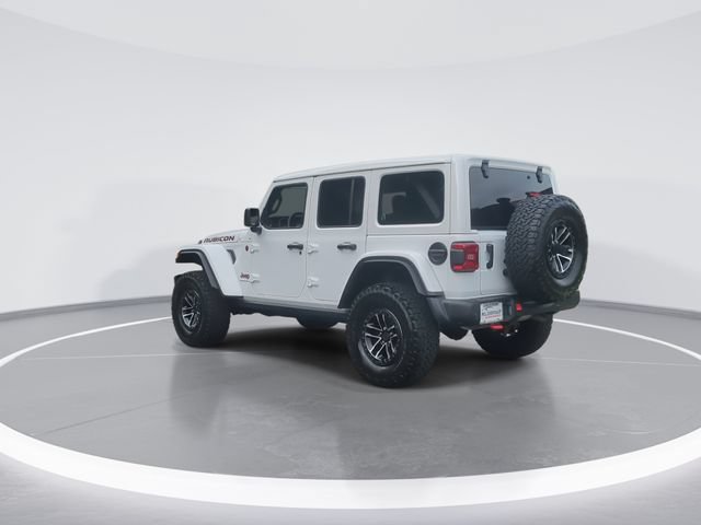 Used 2025 Jeep Wrangler Unlimited Rubicon AWD/4WD image 6