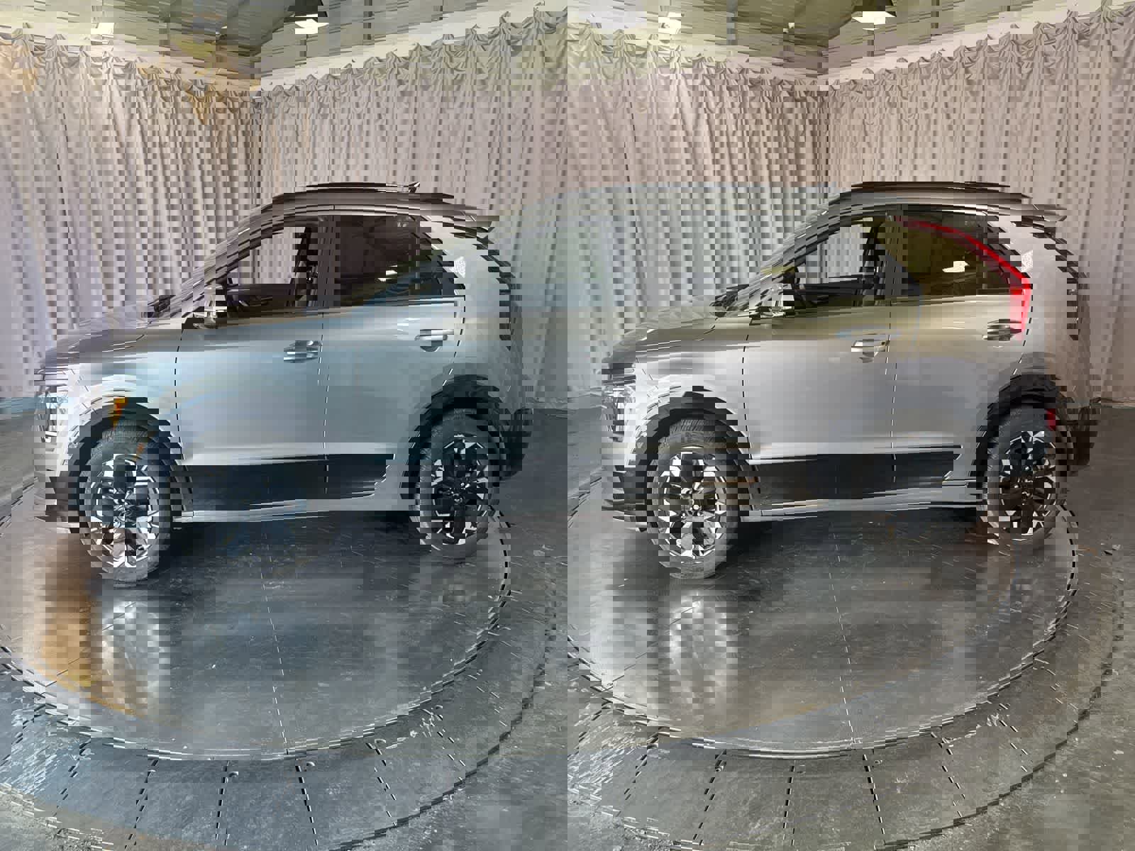 Used 2023 Kia Niro Wind image 8