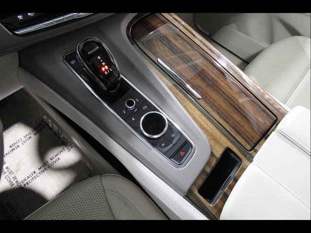 Used 2021 Cadillac Escalade Sport Platinum AWD/4WD image 16