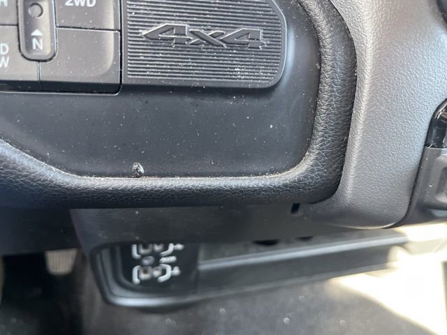 Used 2024 RAM 2500 Big Horn AWD/4WD image 25