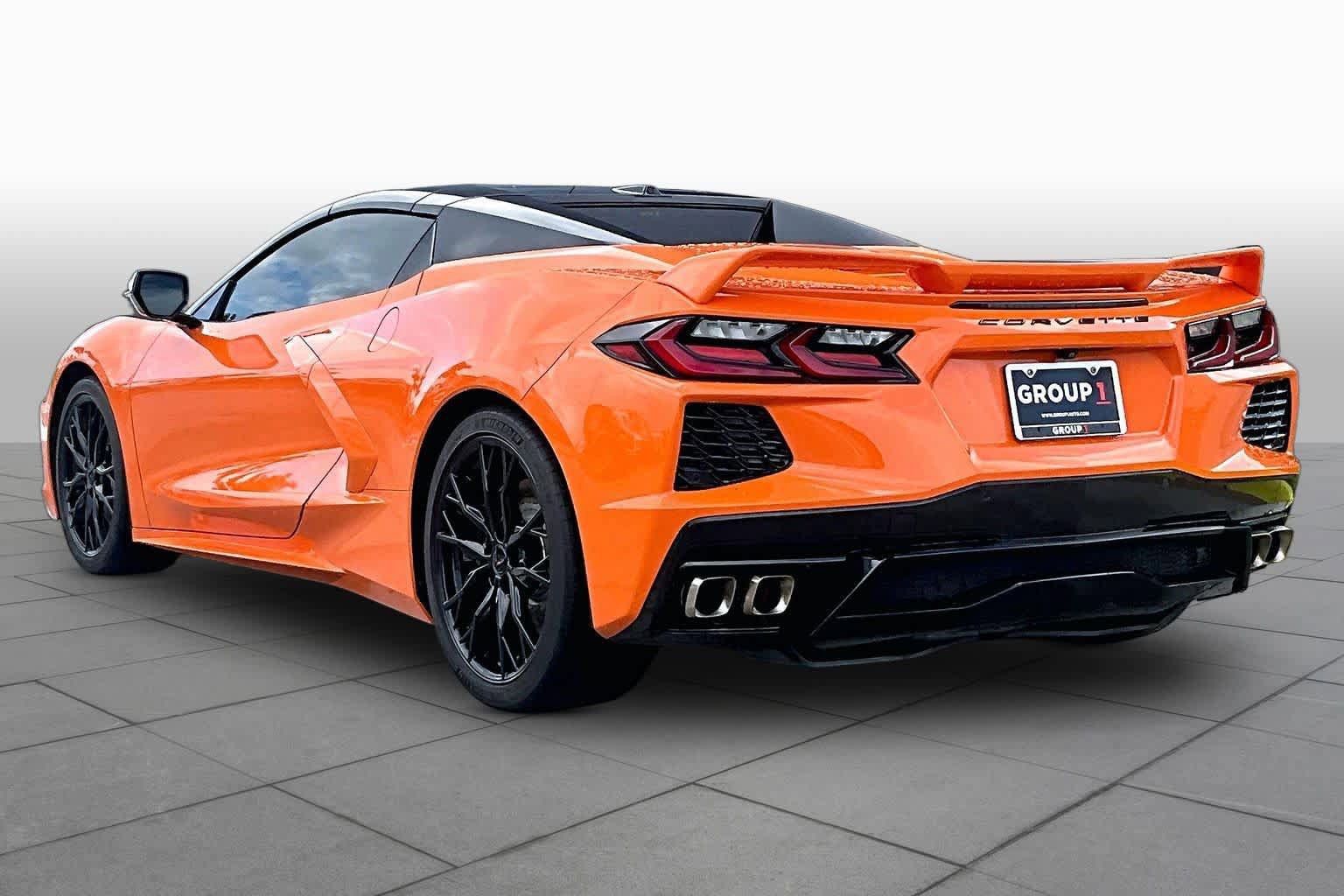 Used 2023 Chevrolet Corvette Stingray Premium Conv w/ Z51 Performance Package RWD image 12