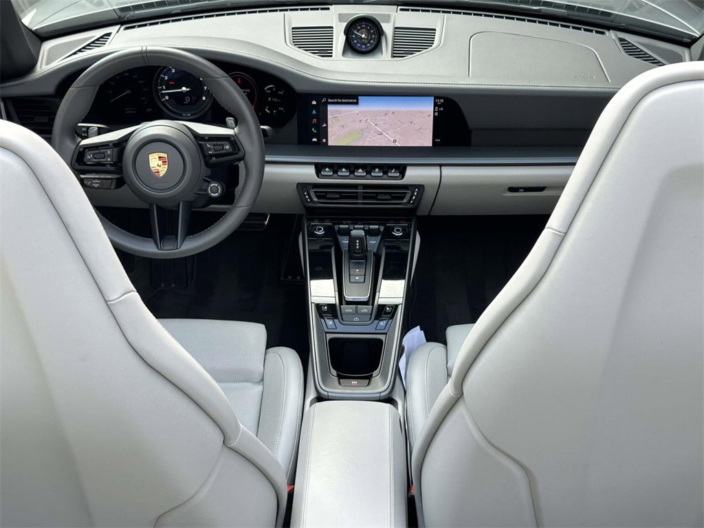 Used 2024 Porsche 911 Carrera image 13