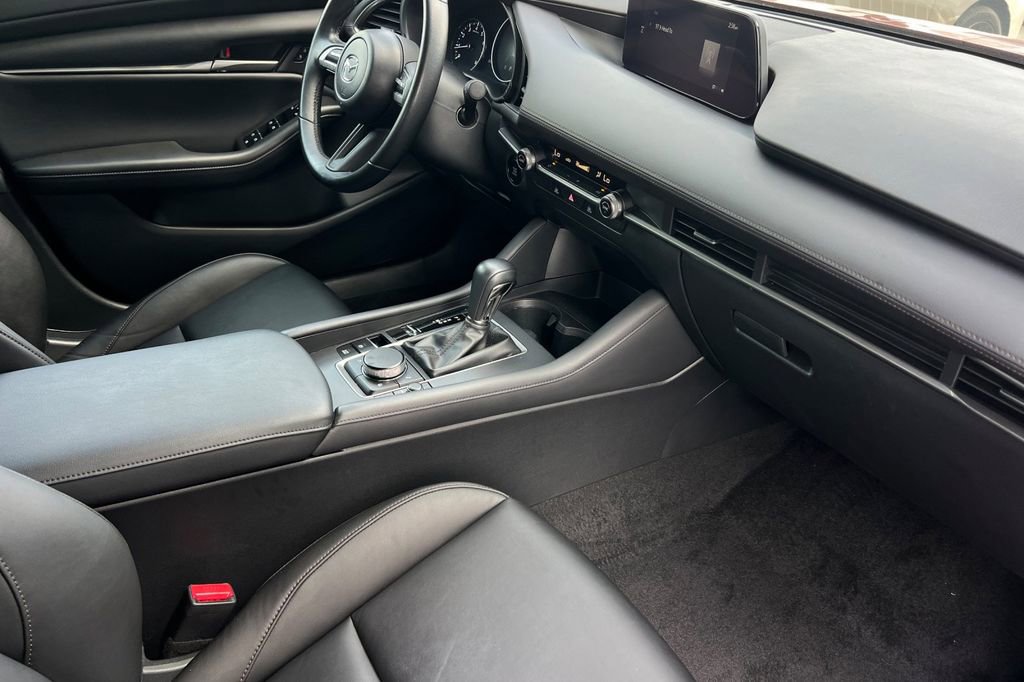 Certified 2023 MAZDA MAZDA3 s FWD image 18