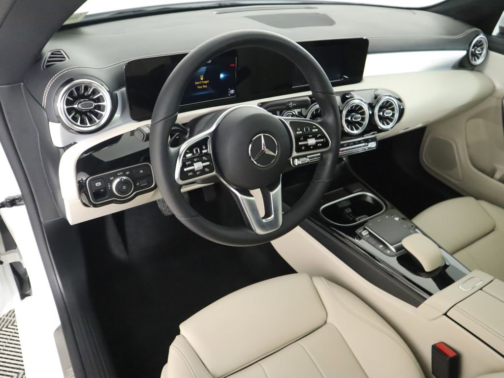 Certified 2023 Mercedes-Benz CLA 250 image 9