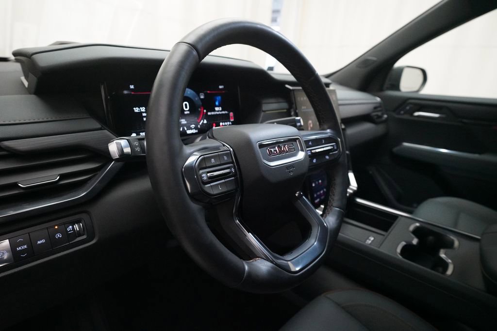 Used 2024 GMC Acadia AT4 AWD/4WD image 8