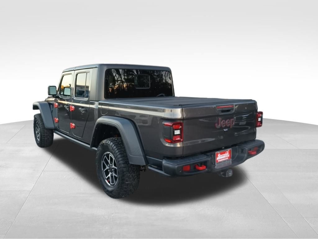 Used 2024 Jeep Gladiator Rubicon w/ Technology Group image 3