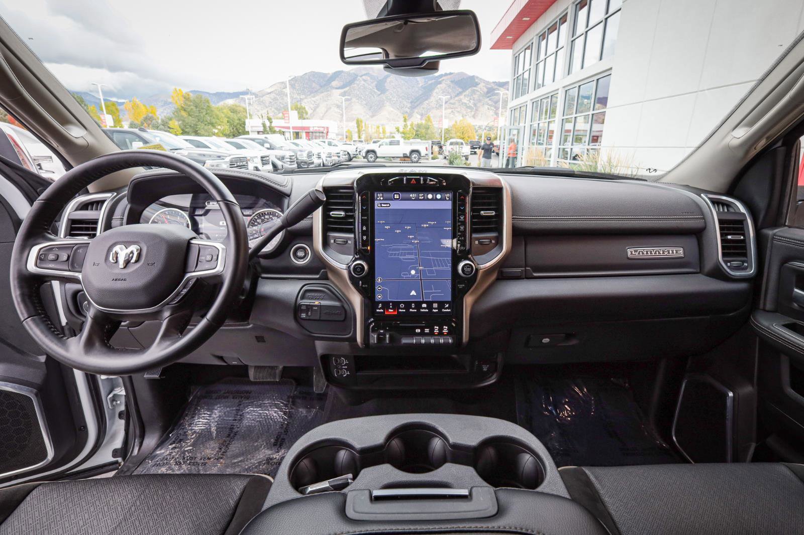 Used 2024 RAM 2500 Laramie image 17