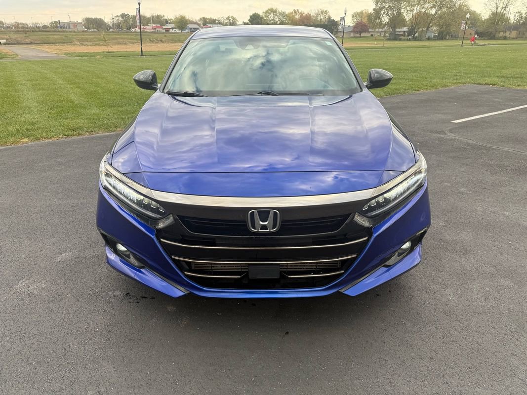 Used 2021 Honda Accord Sport image 2