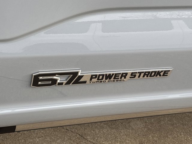 Used 2026 Ford F250 Lariat w/ FX4 Off-Road Package image 13