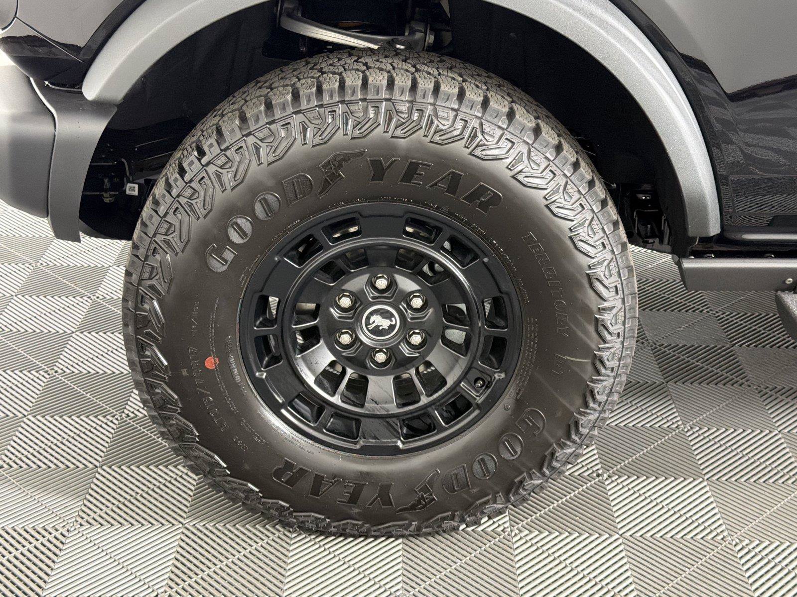 New 2026 Ford Bronco Big Bend w/ Black Diamond Package AWD/4WD image 11