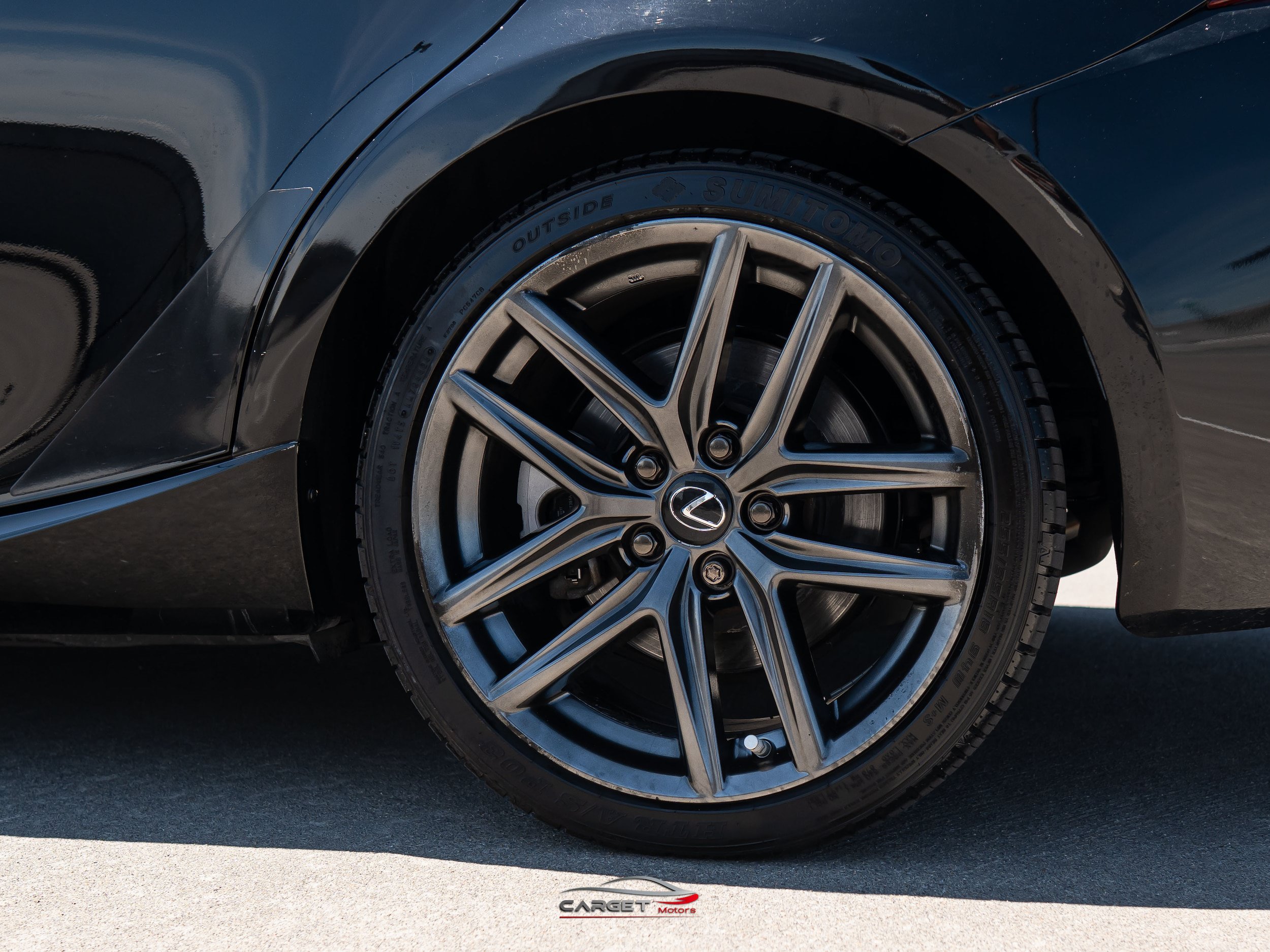Used 2019 Lexus IS 300 F Sport w/ F Sport Package RWD image 10