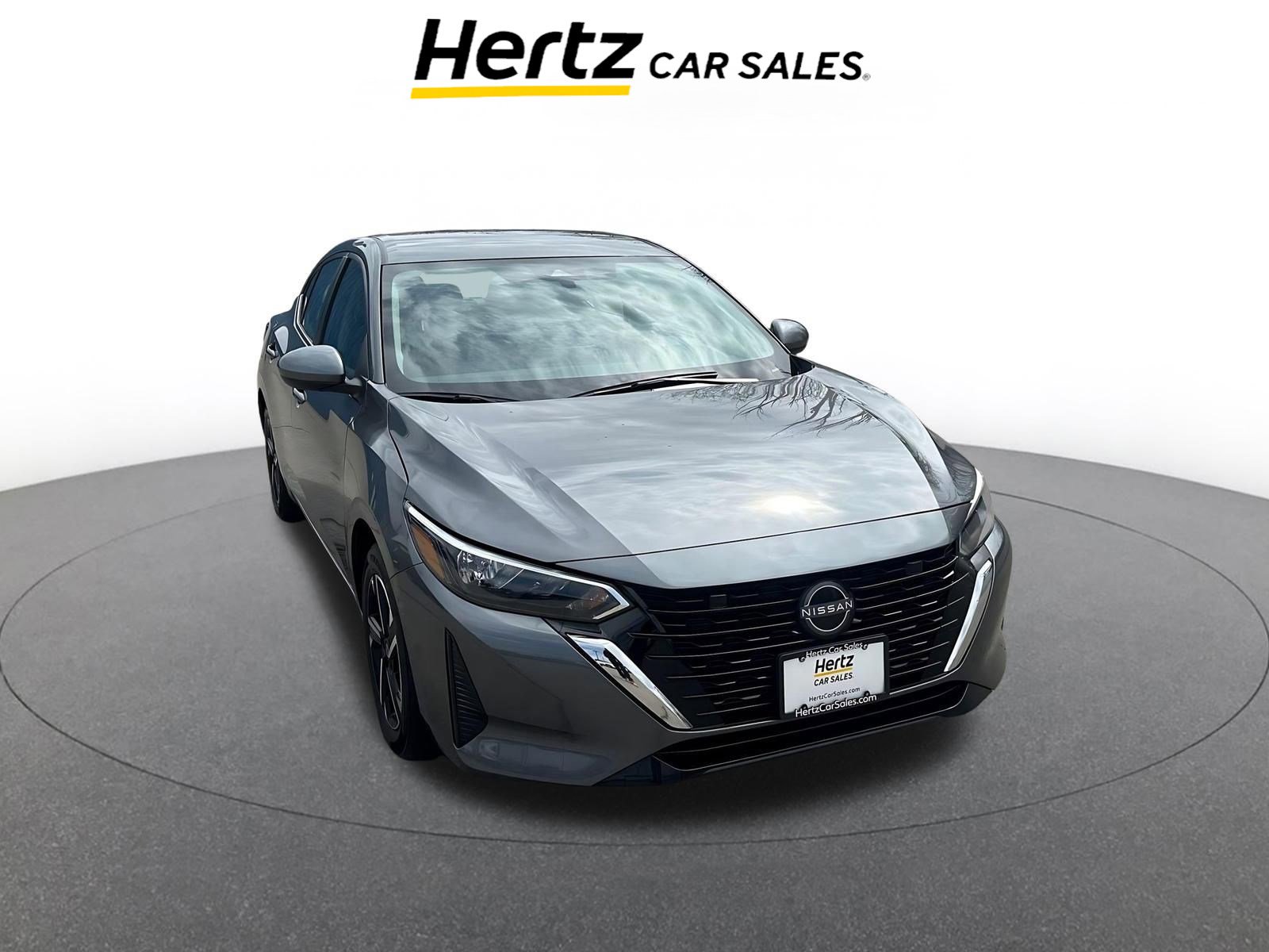Used 2025 Nissan Sentra SV image 1