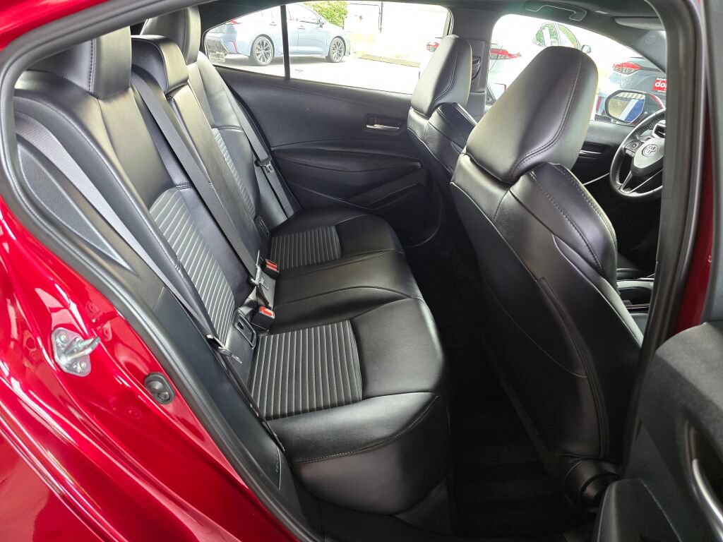 Used 2024 Toyota Corolla XSE FWD image 12
