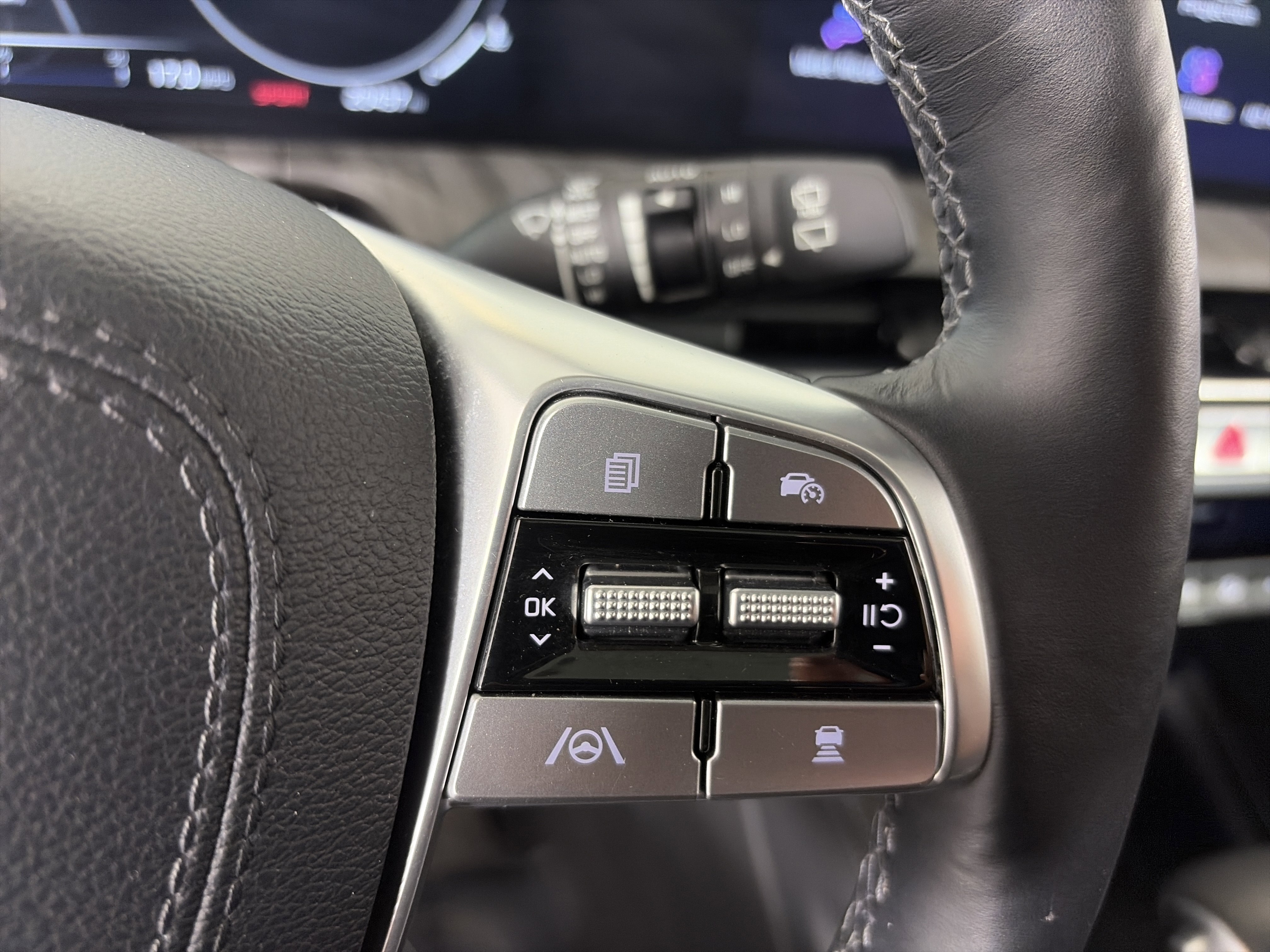 Certified 2024 Kia Telluride SX Prestige image 36