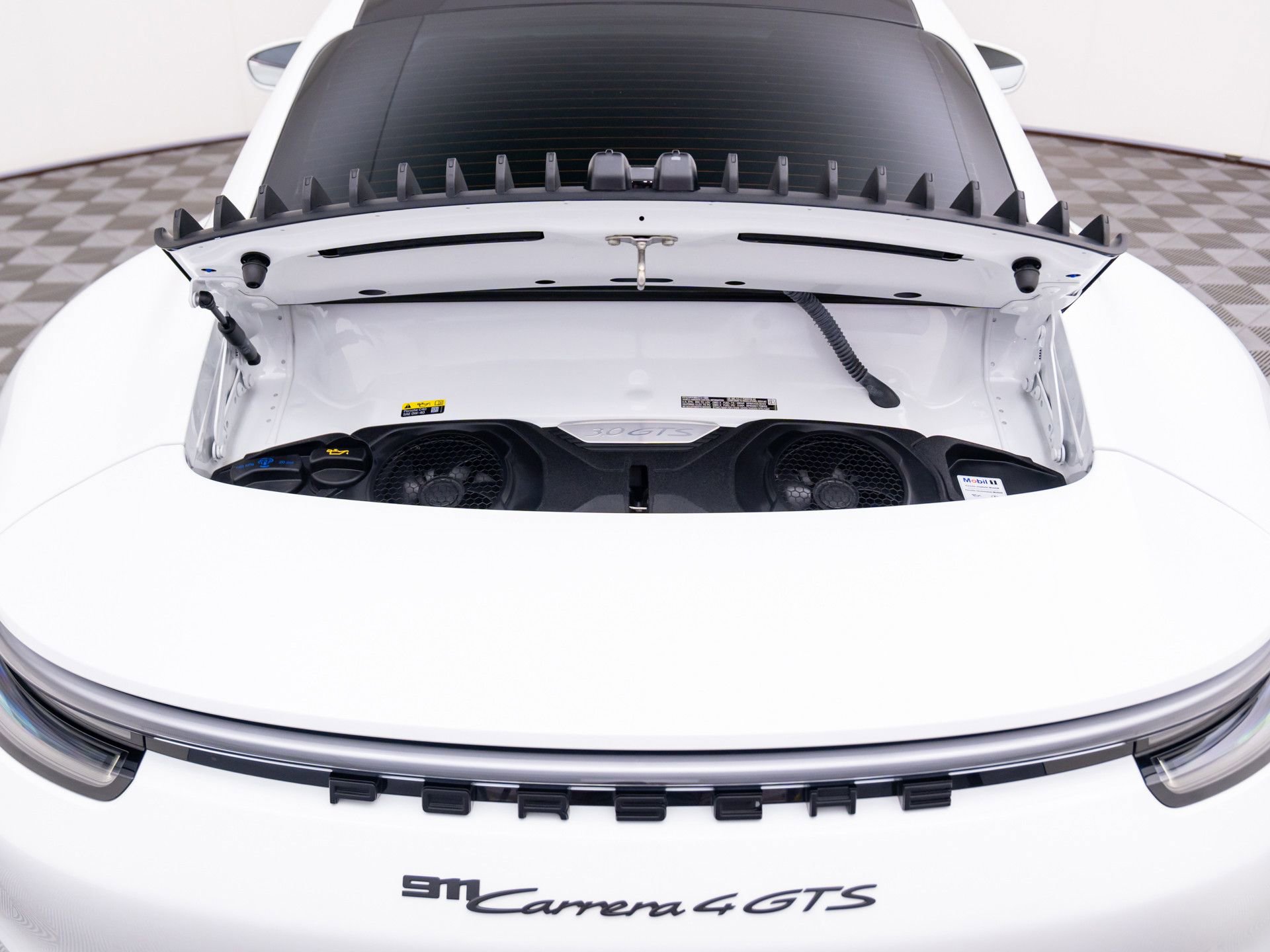 Certified 2024 Porsche 911 Carrera 4 GTS image 32