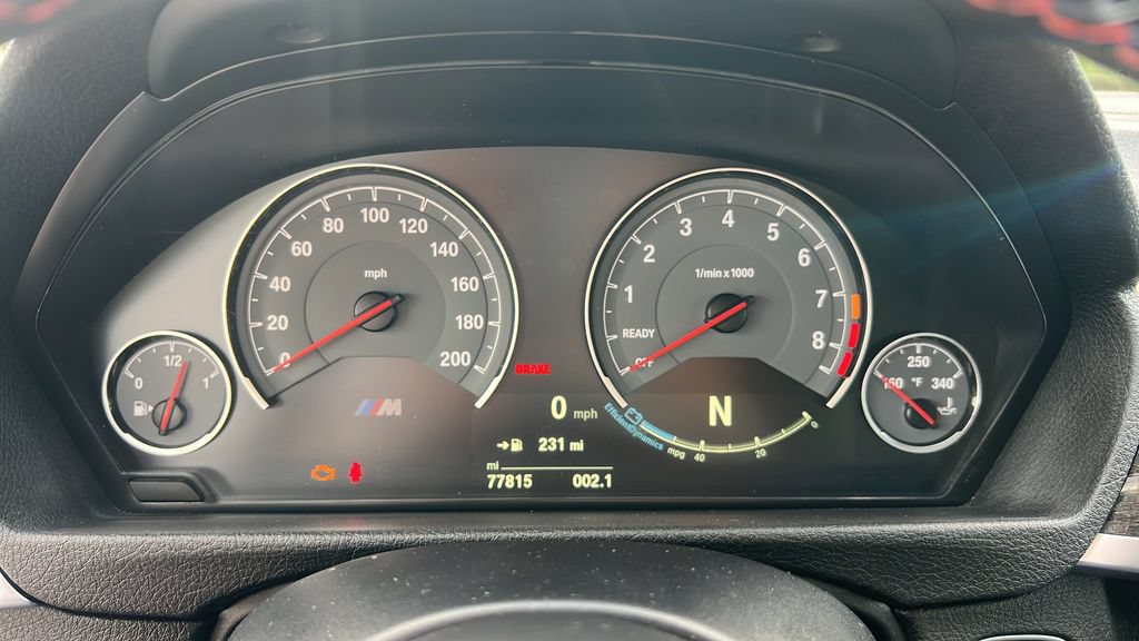 Used 2015 BMW M4 Coupe RWD image 21