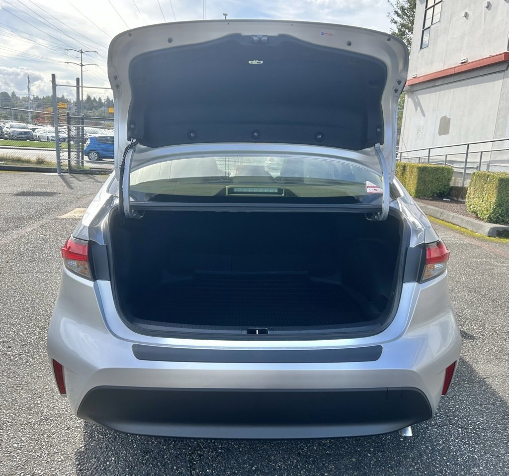 New 2026 Toyota Corolla XLE image 25