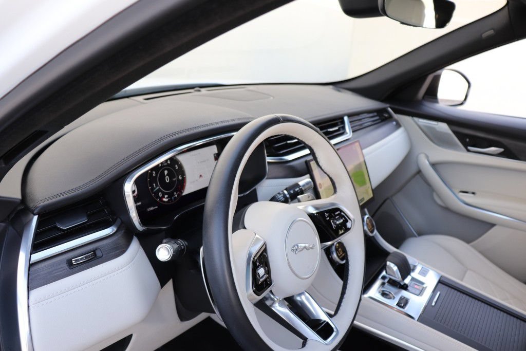 Used 2021 Jaguar F-PACE S AWD/4WD image 48