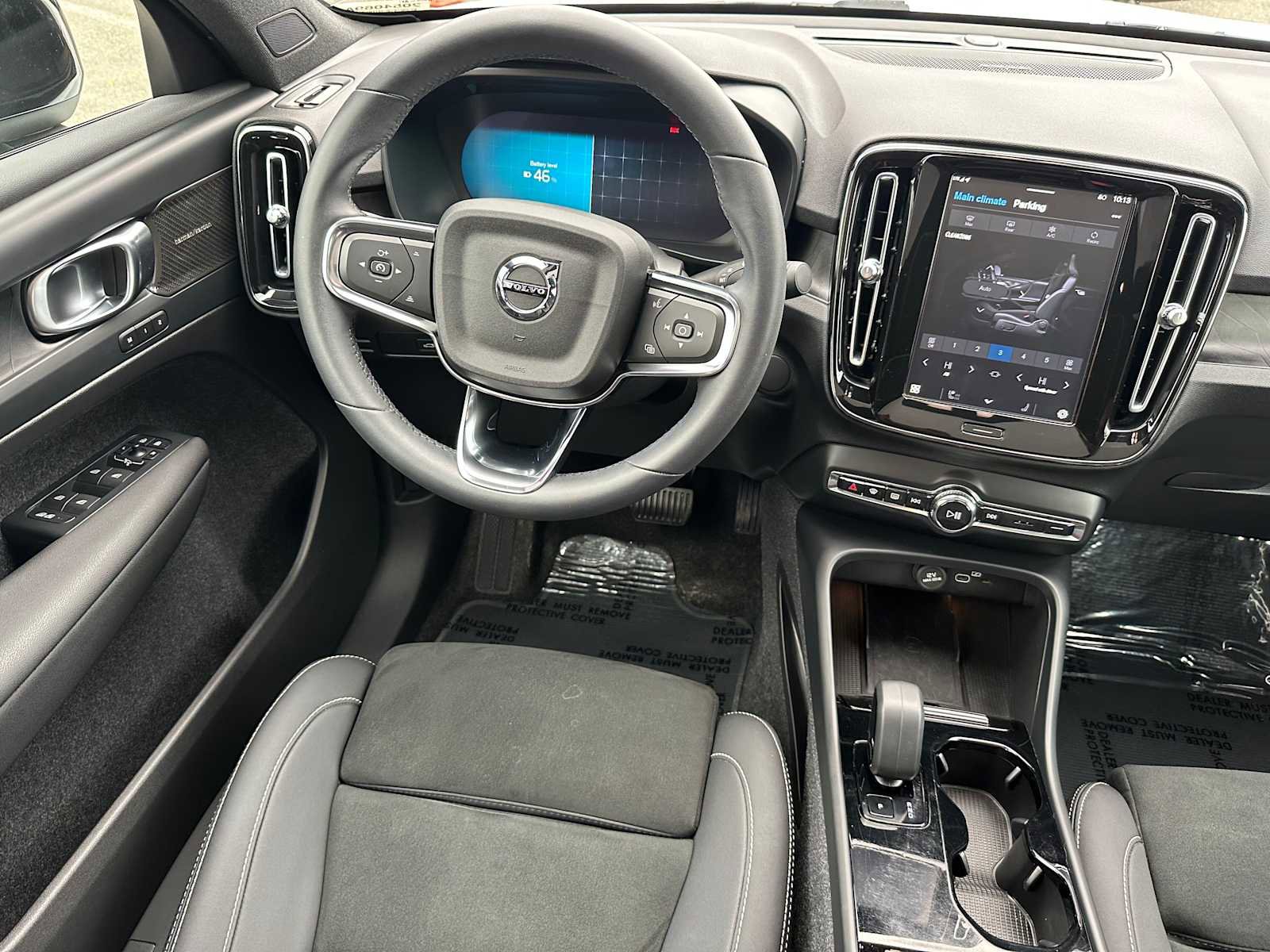 Certified 2023 Volvo C40 P8 Recharge Ultimate image 17