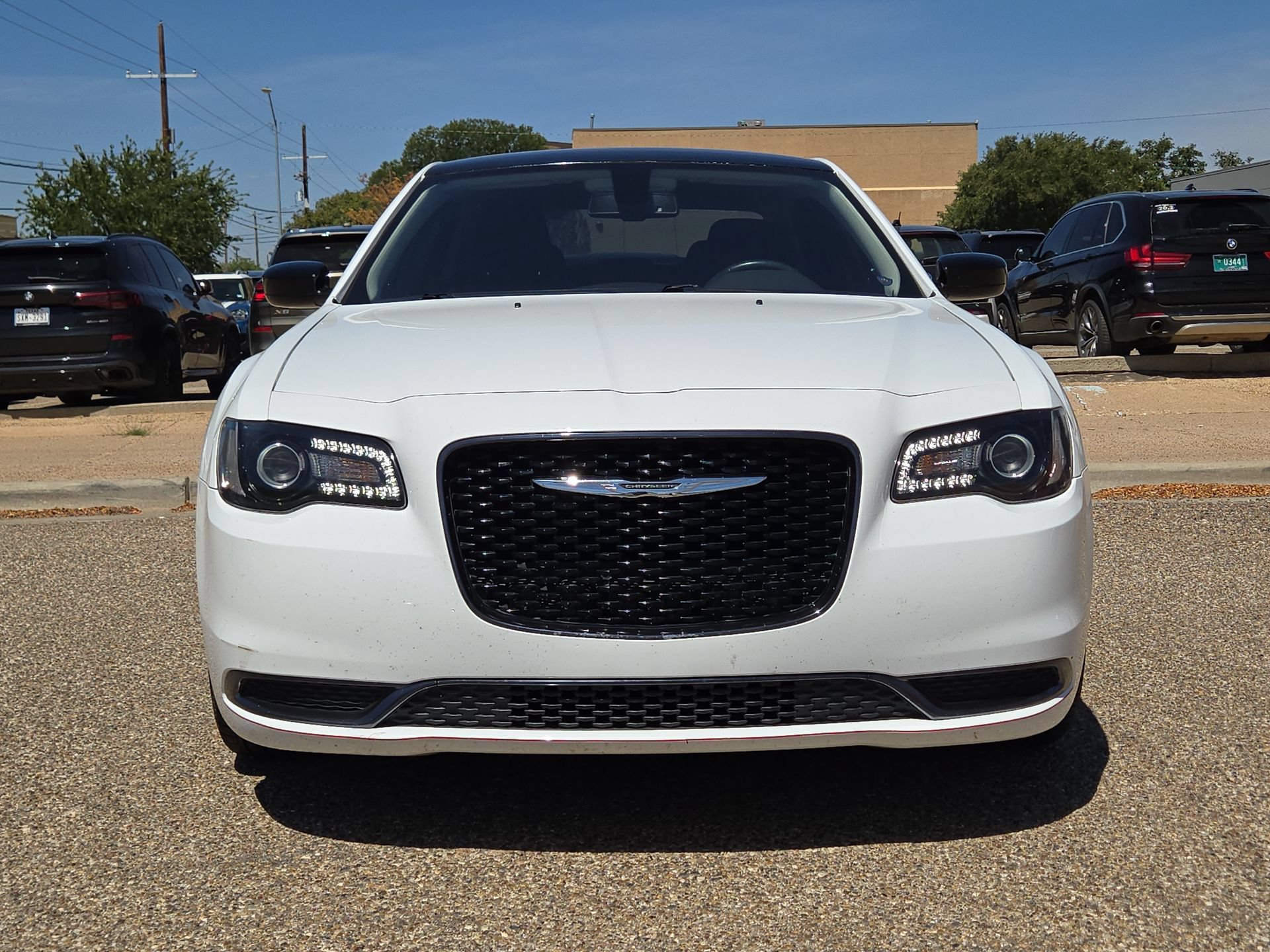 Used 2019 Chrysler 300 Touring w/ Sport Appearance Package RWD image 10