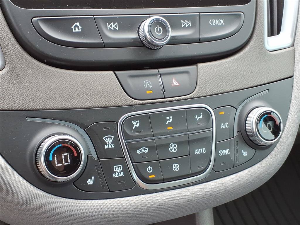 Used 2025 Chevrolet Malibu LT FWD image 30