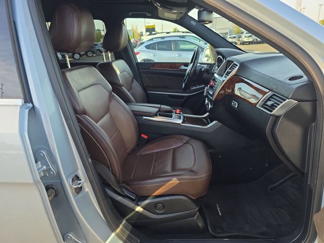 Used 2014 Mercedes-Benz GL 350 BlueTEC 4MATIC image 11