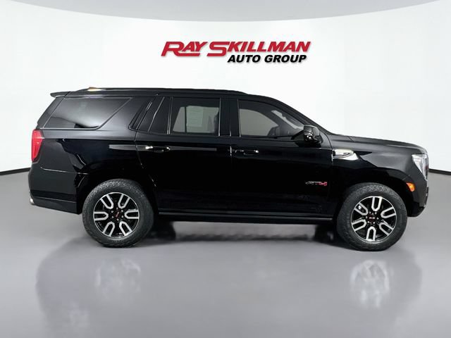 Used 2023 GMC Yukon AT4 w/ AT4 Premium Package AWD/4WD image 8