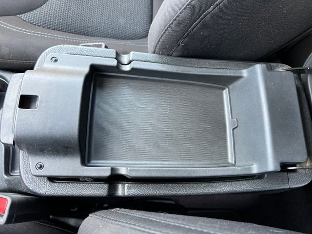 Used 2019 Jeep Cherokee Latitude w/ Popular Appearance Group image 23