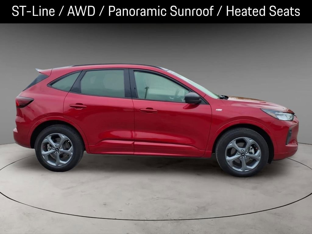 Used 2024 Ford Escape ST-Line w/ Tech Pack #1 AWD/4WD image 10