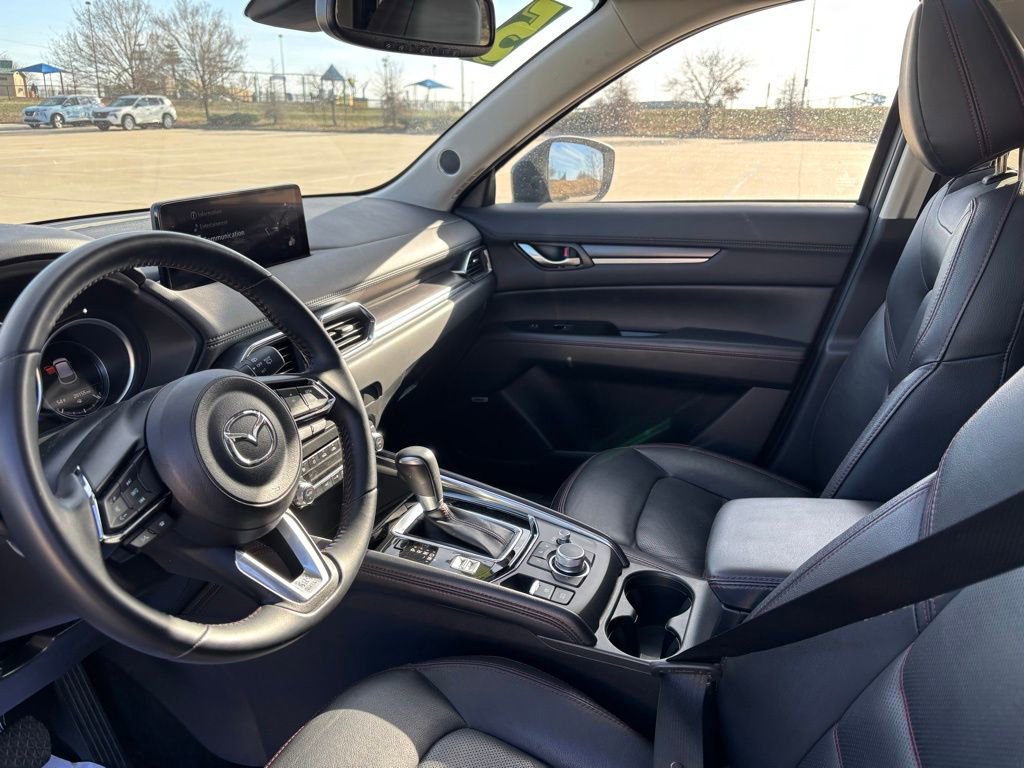 Used 2025 MAZDA CX-5 Carbon Edition image 21