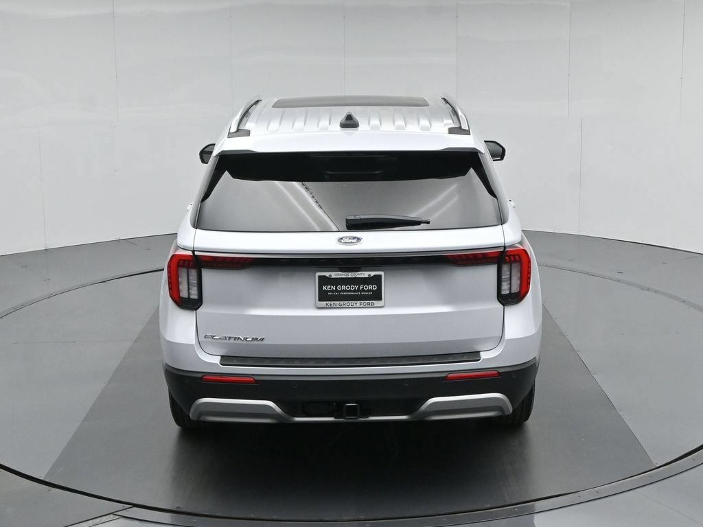 New 2026 Ford Explorer Platinum RWD image 44