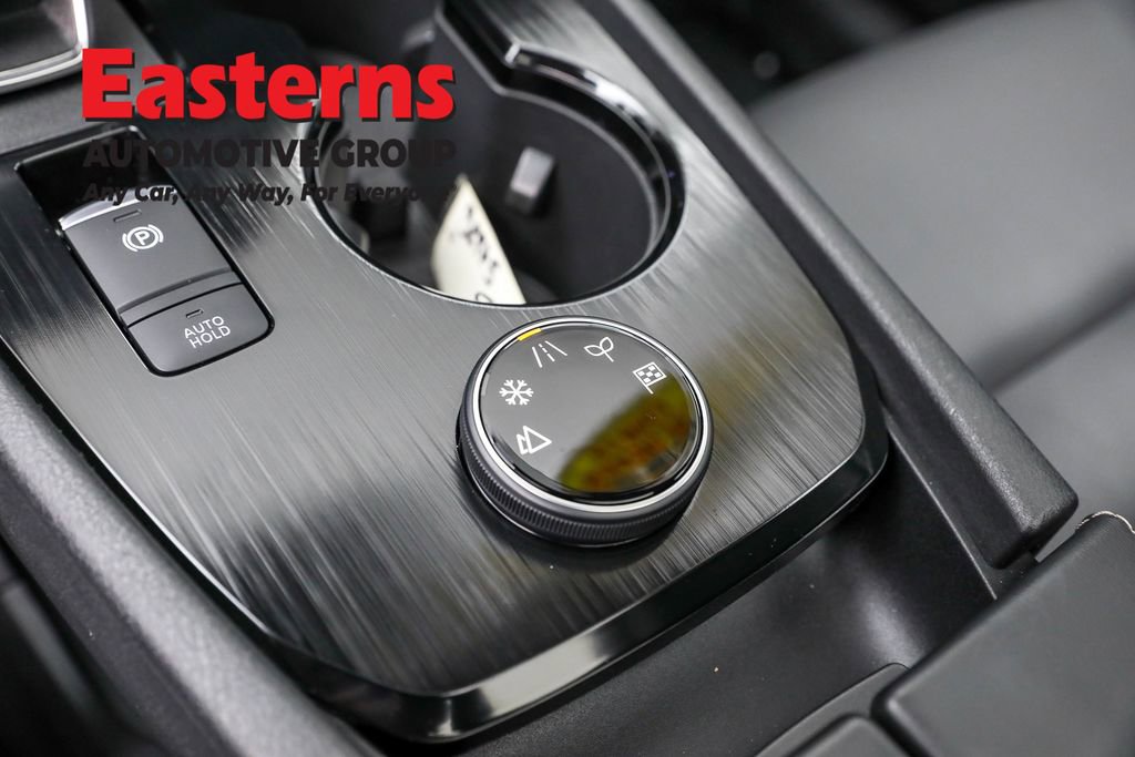 Used 2021 Nissan Rogue SV w/ Premium Package image 20