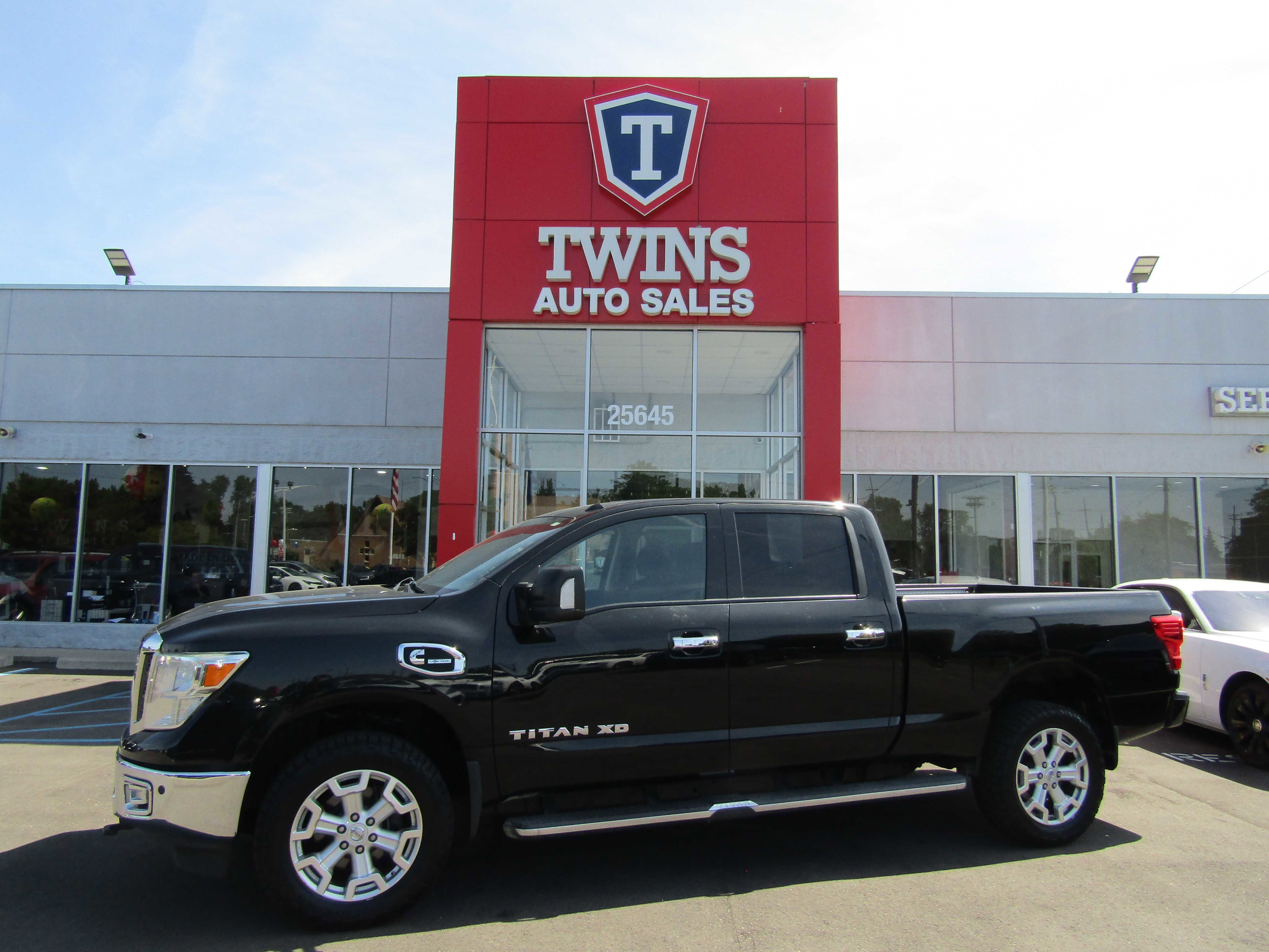 Used 2016 Nissan Titan SV