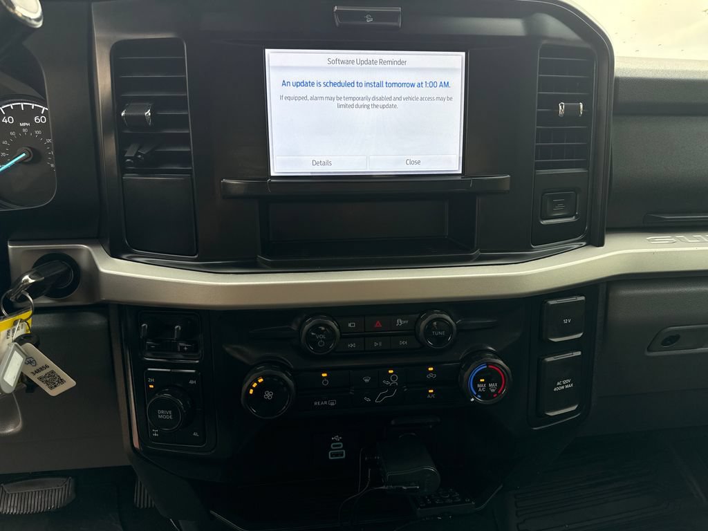 Certified 2025 Ford F250 XLT w/ 360-Degree Camera Package AWD/4WD image 20