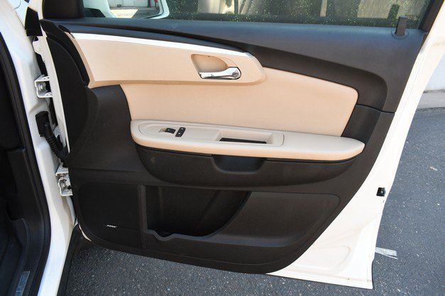 Used 2012 Chevrolet Traverse LTZ AWD/4WD image 24