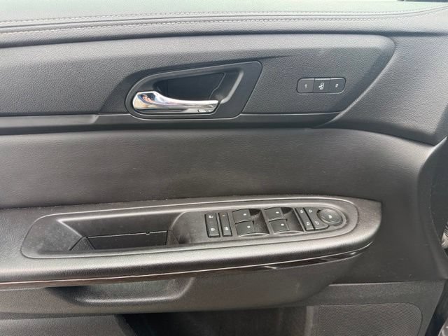 Used 2017 Chevrolet Traverse Premier w/ LPO, 'HIT The Road' Package AWD/4WD image 29