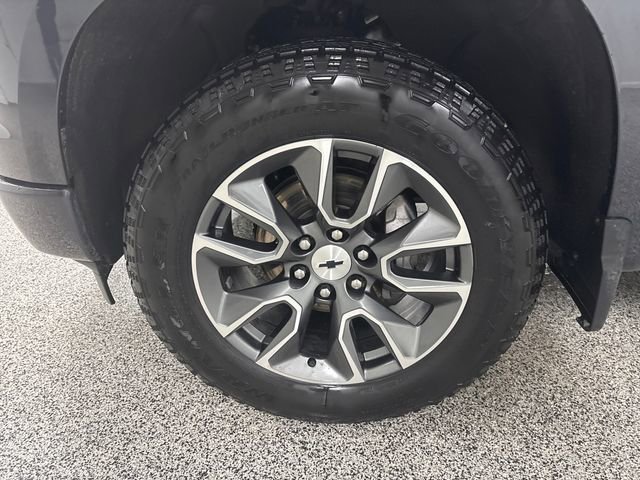Used 2024 Chevrolet Silverado 1500 RST image 18