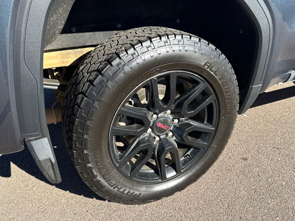 Used 2020 GMC Sierra 1500 Elevation w/ Elevation Value Package image 8