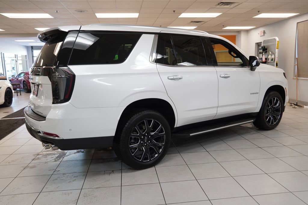 New 2025 Chevrolet Tahoe Premier w/ Sun And Tow Package AWD/4WD image 15
