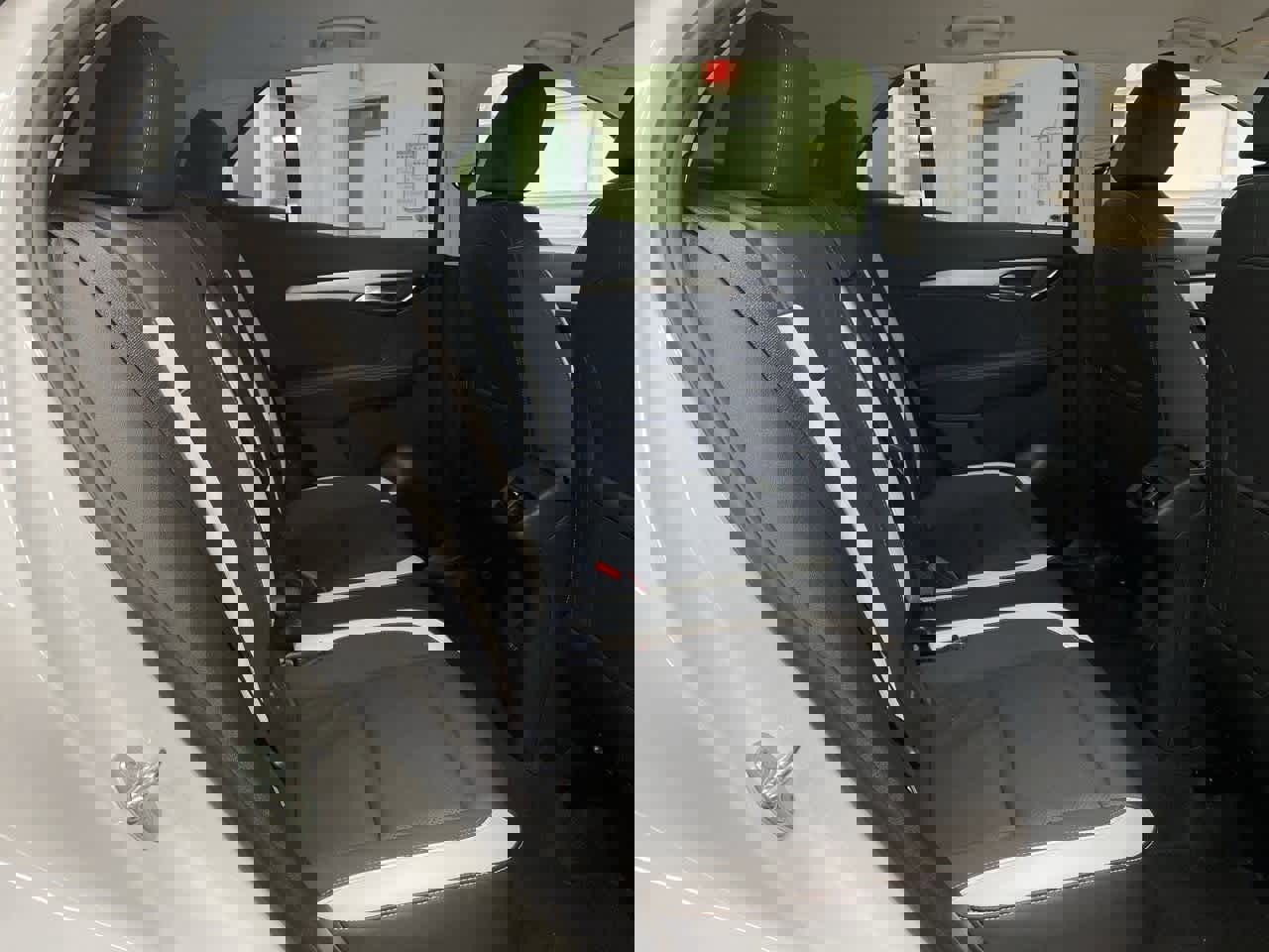 Used 2025 Buick Envision Sport Touring image 18