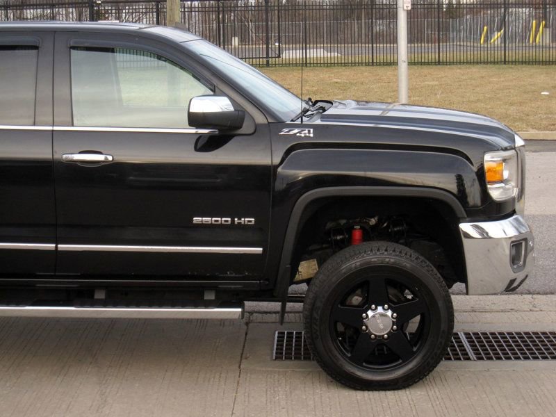 Used 2015 GMC Sierra 2500 SLT w/ Driver Alert Package image 11