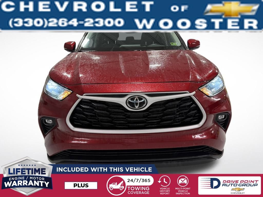 Used 2022 Toyota Highlander LE image 9