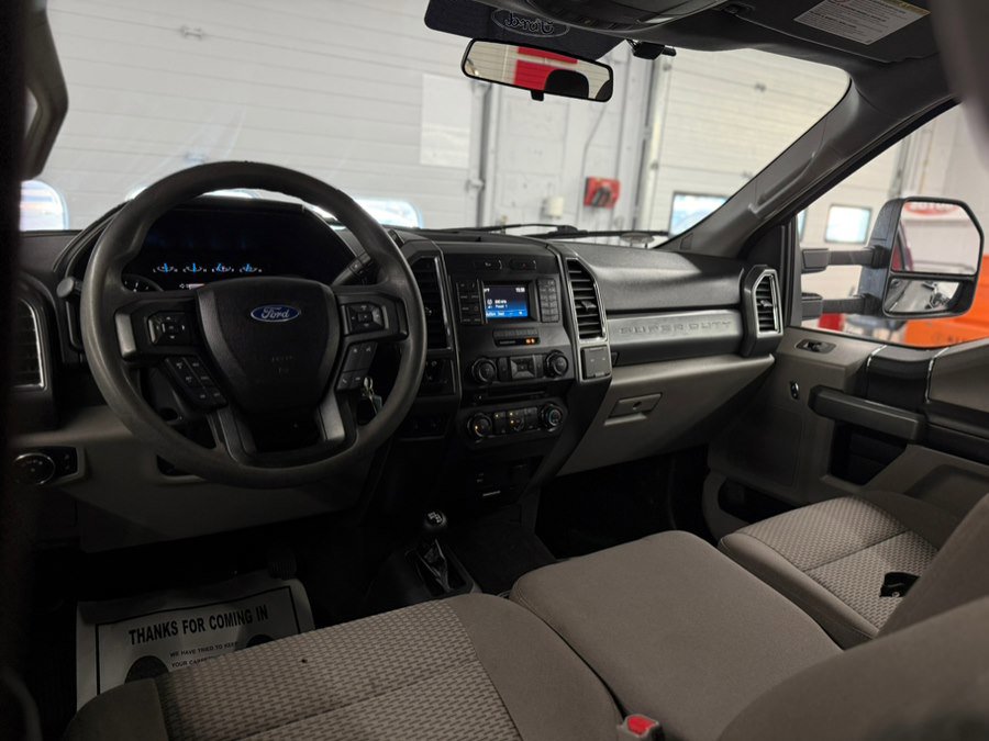 Used 2017 Ford F250 XLT w/ Snow Plow Prep Package image 35