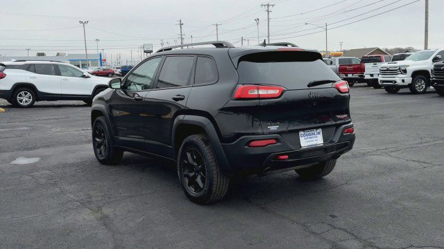 Used 2015 Jeep Cherokee Trailhawk w/ Leather Interior Group image 7