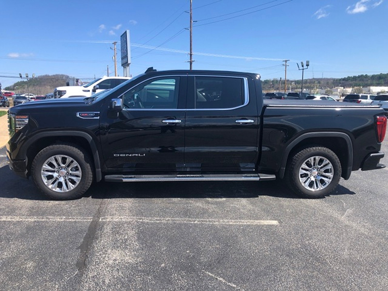 Used 2026 GMC Sierra 1500 Denali w/ Technology Package image 5